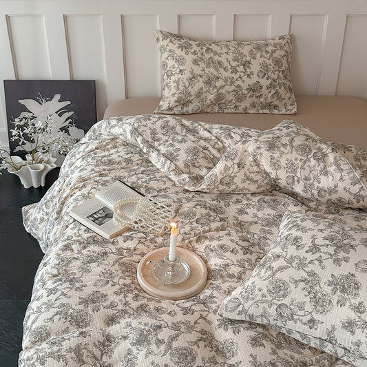 Toile Noir Bedding Set