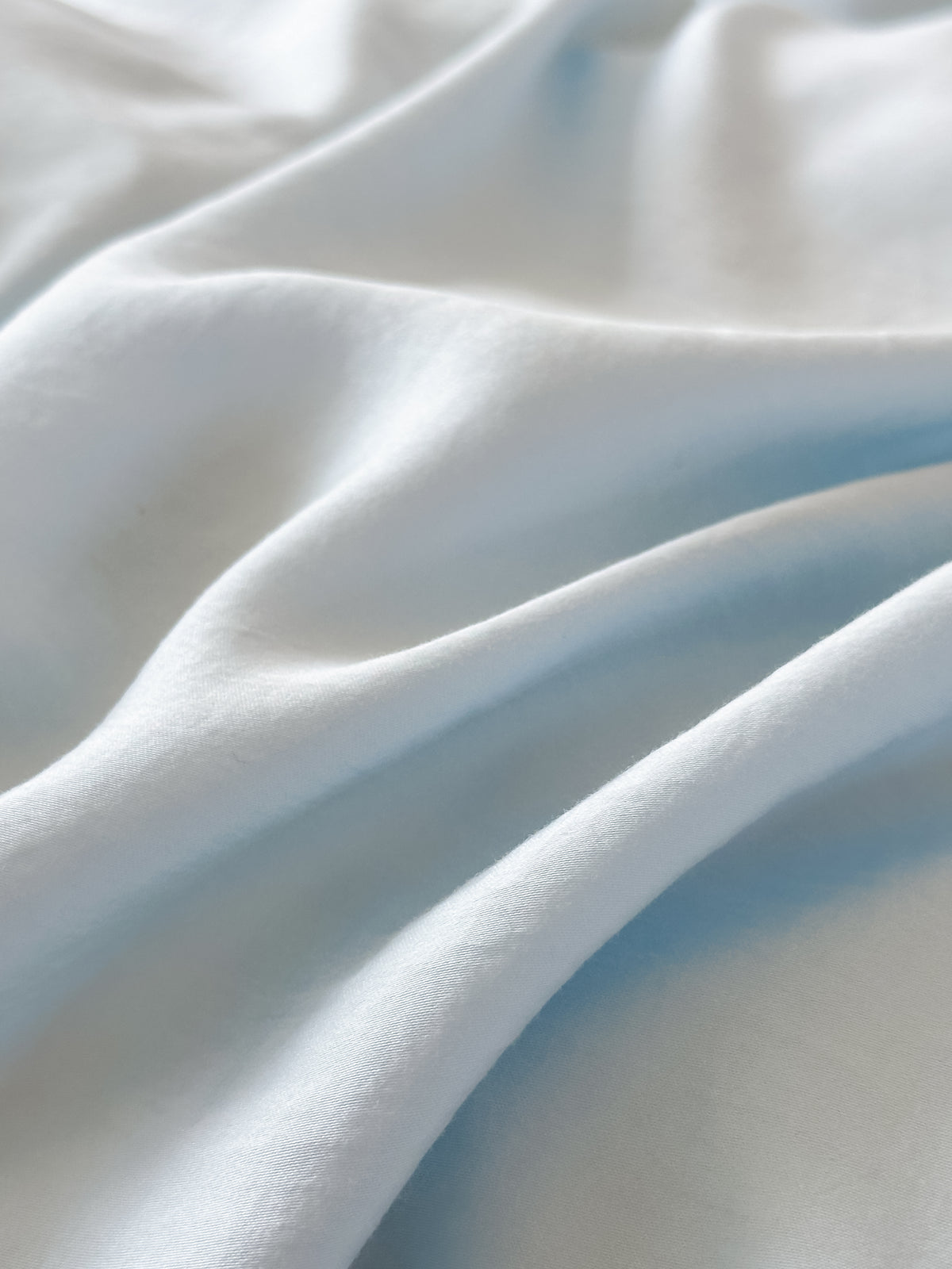 Sky Veil Bedding Set