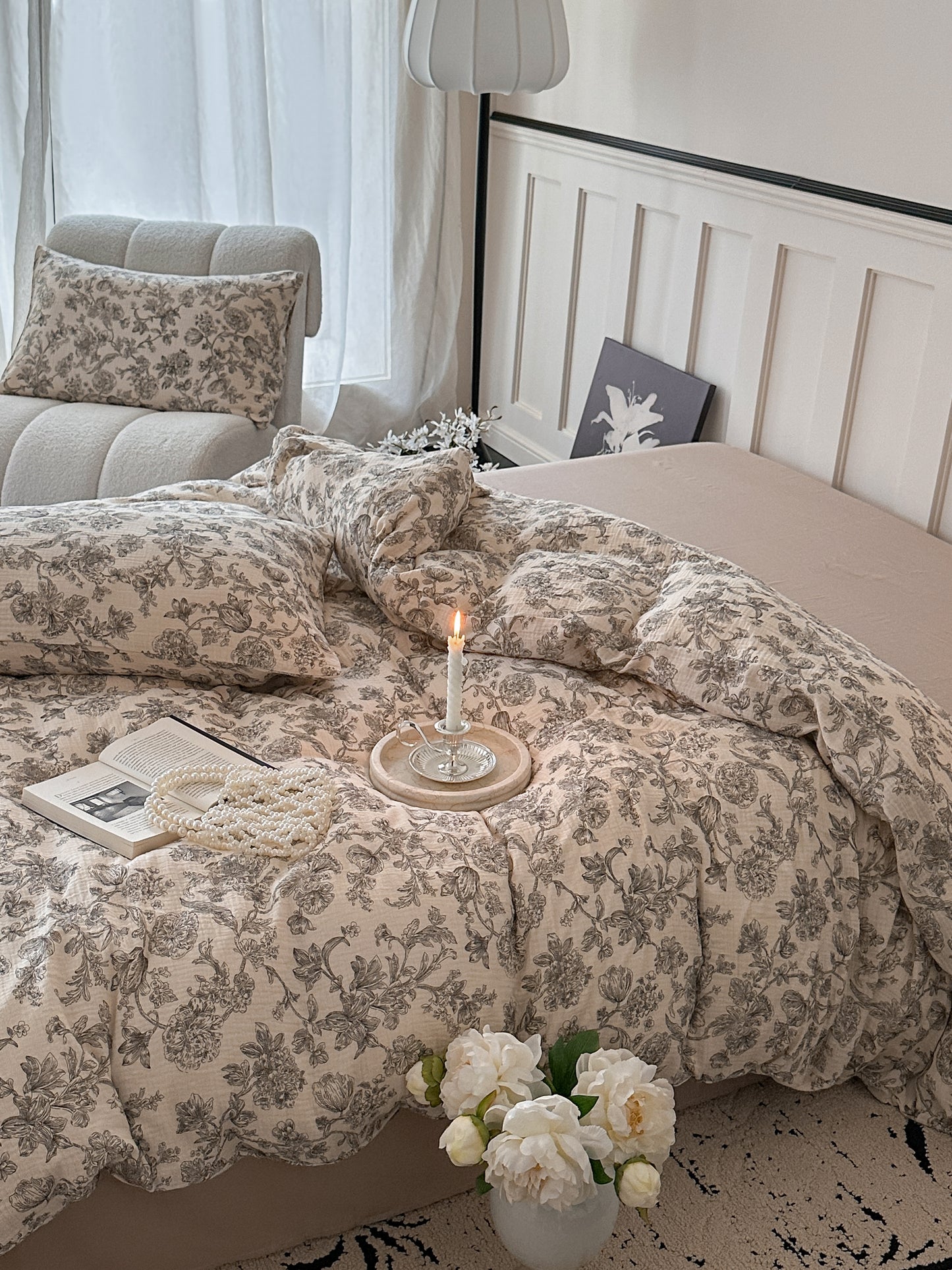 Toile Noir Bedding Set