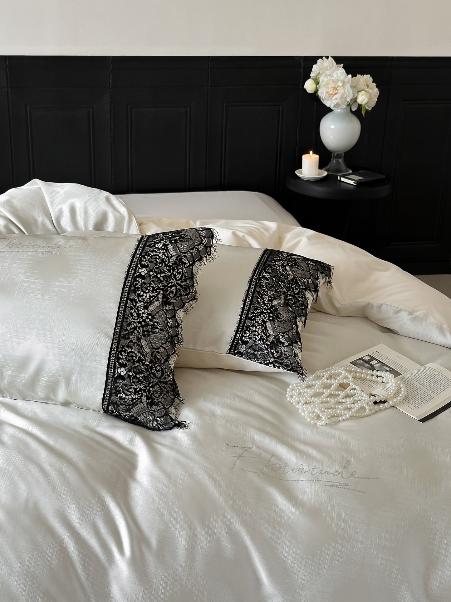 Lace Veil Bedding Set