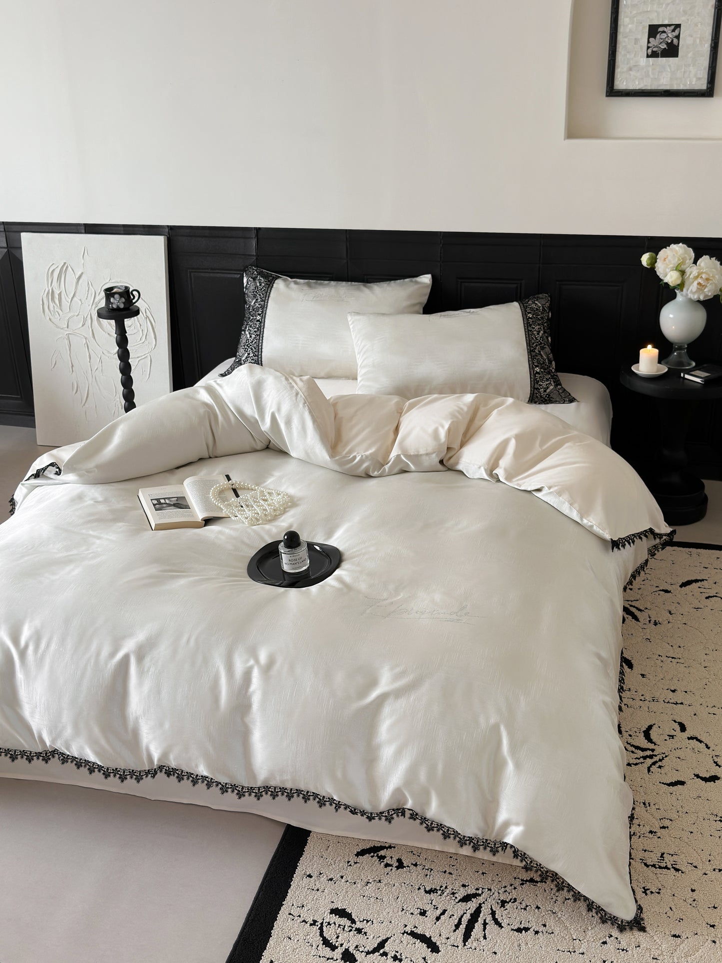 Lace Veil Bedding Set