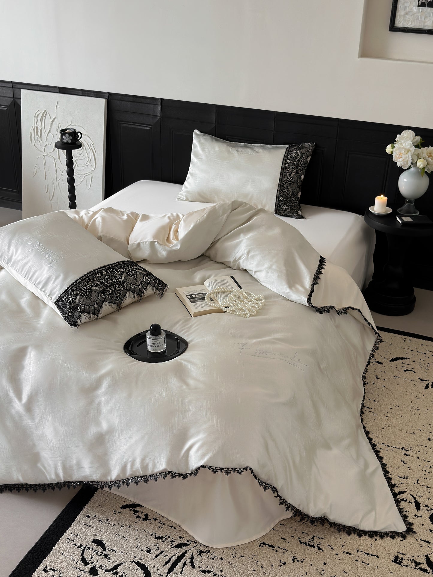 Lace Veil Bedding Set