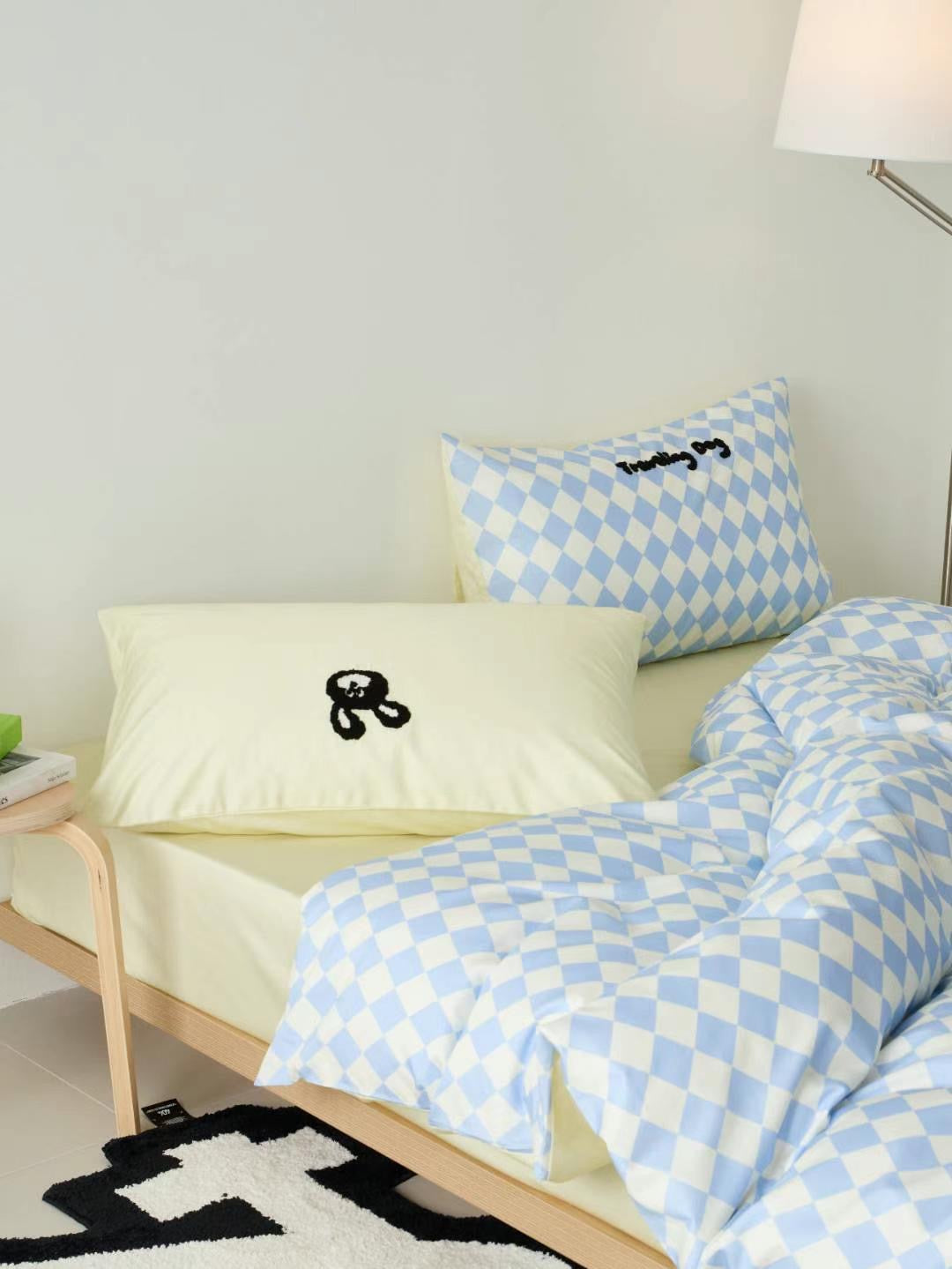 Traveling pup Bedding Set
